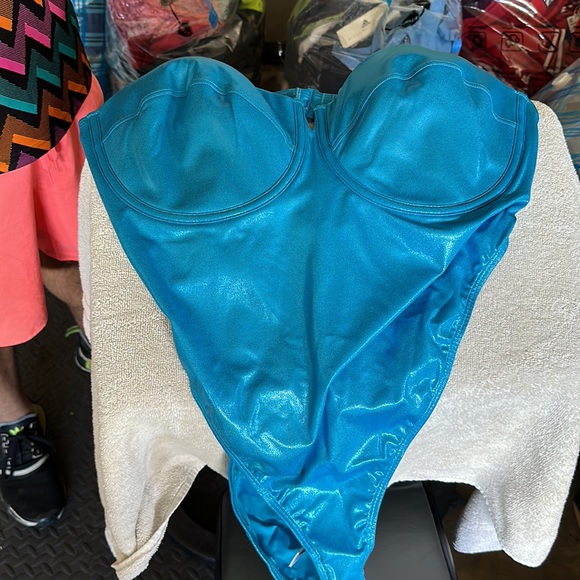 Adidas Ivy park one piece swimsuit side 2XL NWT - Picture 10 of 12